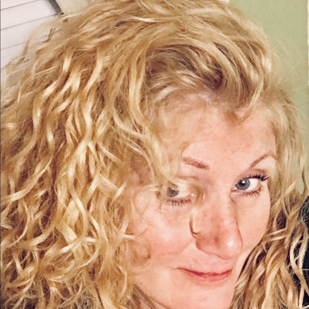 Meet your Posher, Cathy